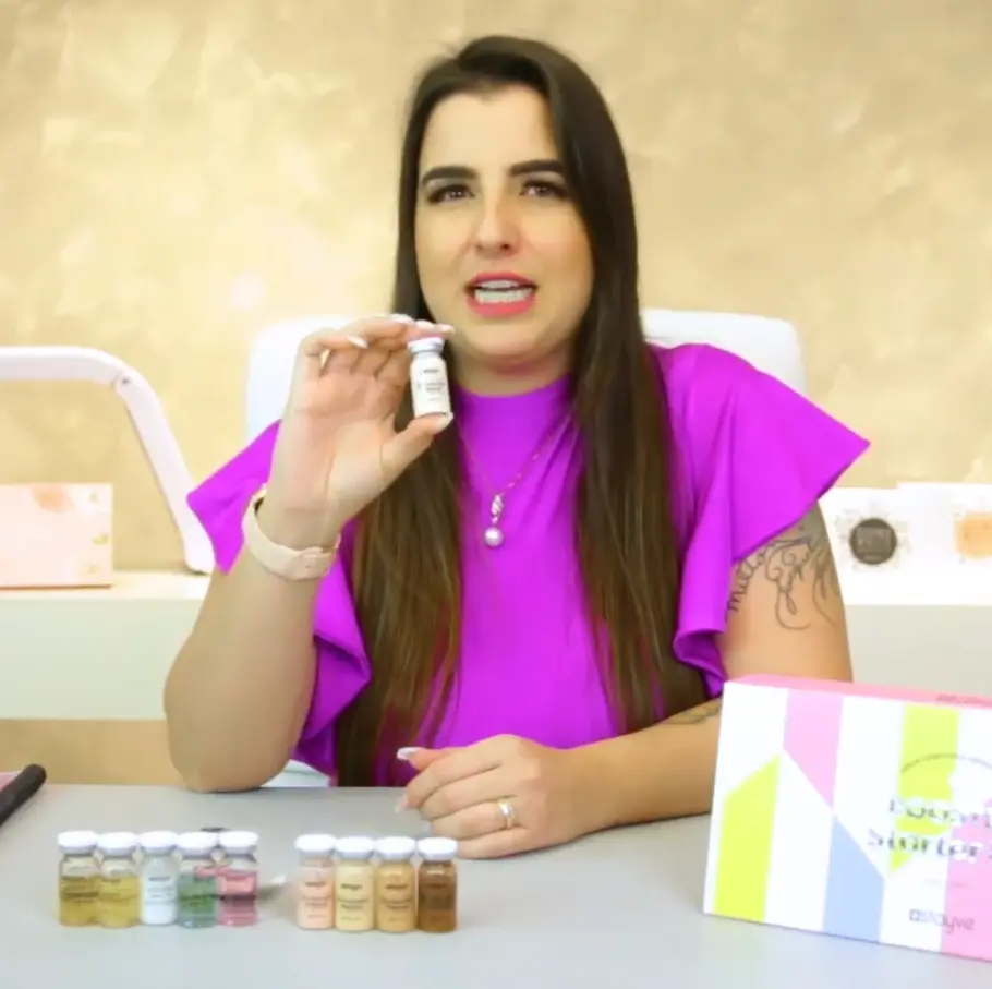 Técnicas avançadas de aplicação facial e corporal